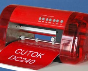 Máy cắt decal mini DC240