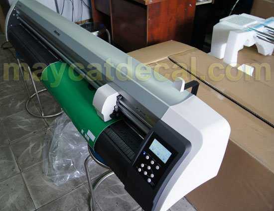 Máy cắt chữ decal Mimaki CG-130SRIII Máy cắt chữ đề can Mimaki CG-130SRIII