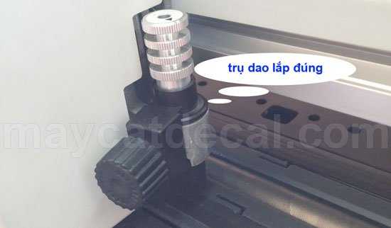 Lắp đặt trụ dao Mimaki CG-60SRIII đúng sẽ giúp máy cắt chính xác, không gây tiếng ồn và tăng tuổi thọ máy, dao