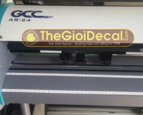 Máy cắt decal Đài Loan AR-24 của GCC