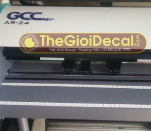 Máy cắt decal Đài Loan AR-24 của GCC