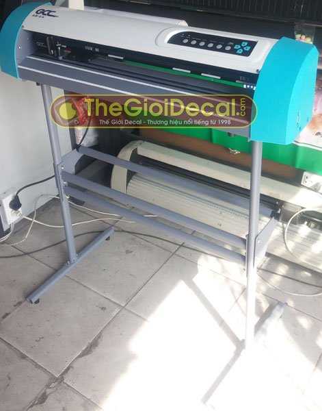 Máy cắt decal Đài Loan AR-24 của GCC